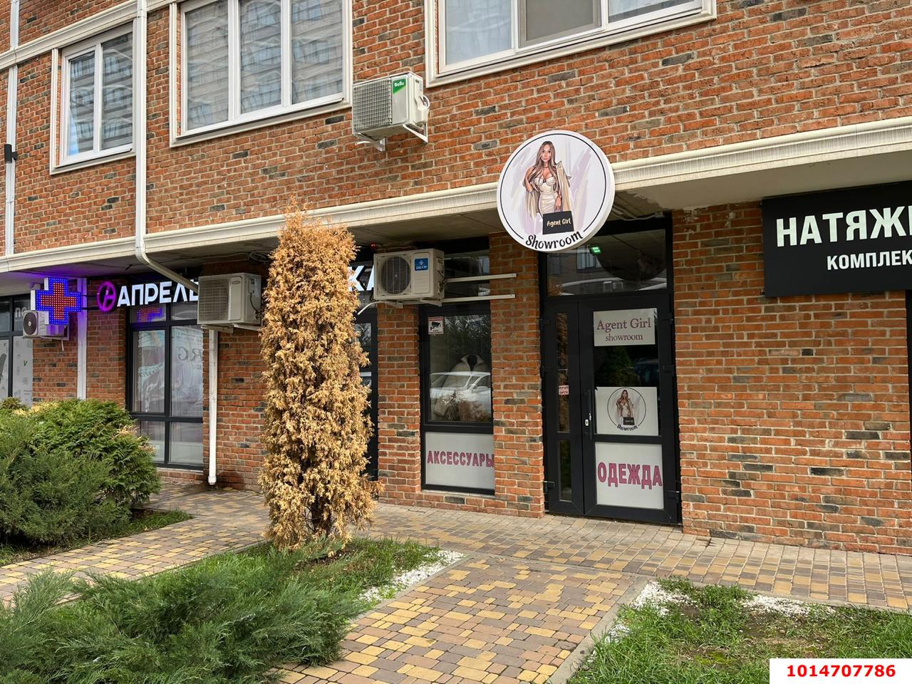 Фото №6: Торговое помещение 63 м² - Краснодар, имени Петра Метальникова, ул. Цезаря Куникова, 18к10