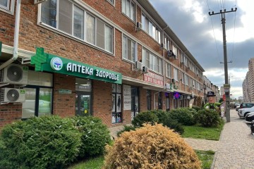 Фото №3: Торговое помещение 63 м² - Краснодар, мкр. имени Петра Метальникова, ул. Цезаря Куникова, 18к10