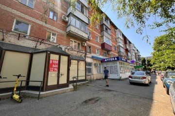 Фото №4: Торговое помещение 171 м² - Краснодар, мкр. Фестивальный, ул. имени Тургенева, 136