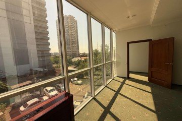 Фото №3: Офисное помещение 282 м² - Краснодар, мкр. Центральный, ул. Кутузова, 75