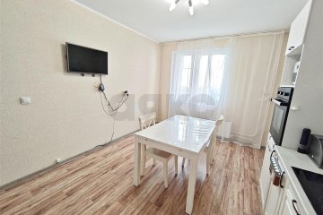 Фото №5: 2-комнатная квартира 64 м² - Краснодар, мкр. Восточно-Кругликовский, ул. Генерала Трошева, 29