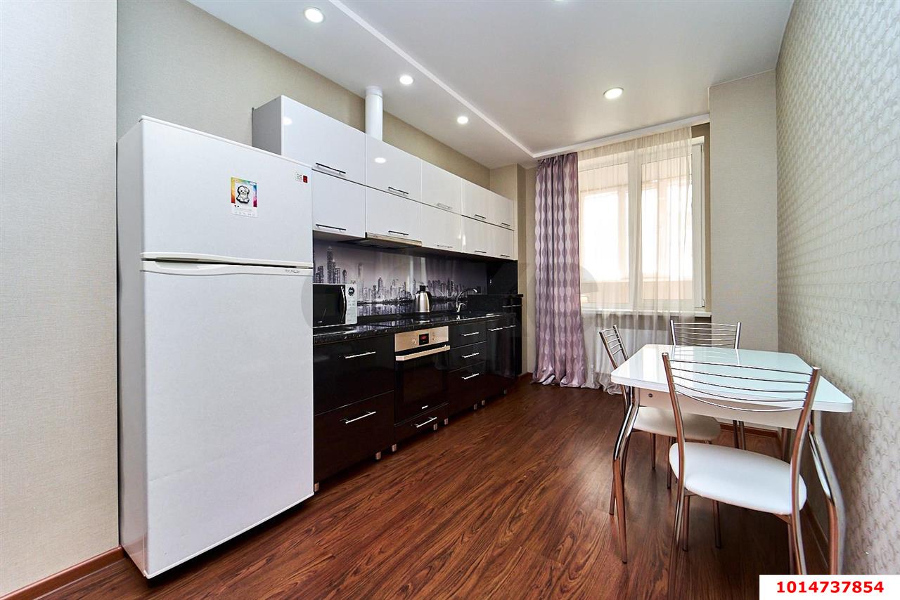 Фото №1: 1-комнатная квартира 39 м² - Краснодар, ЖК Привилегия, Карасунский внутригородской округ, Центральный внутригородской округ, Черёмушки, мкр. жилой комплекс Привилегия, ул. Селезнёва, 4/15к2