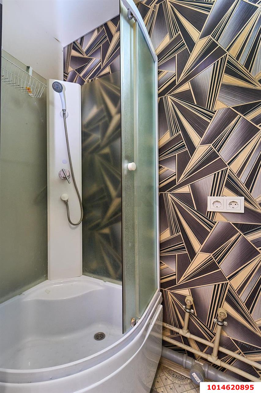 Фото №13: 1-комнатная квартира 28 м² - Краснодар, Западный внутригородской округ, Центральный, мкр. Центральный внутригородской округ, ул. Одесская, 46