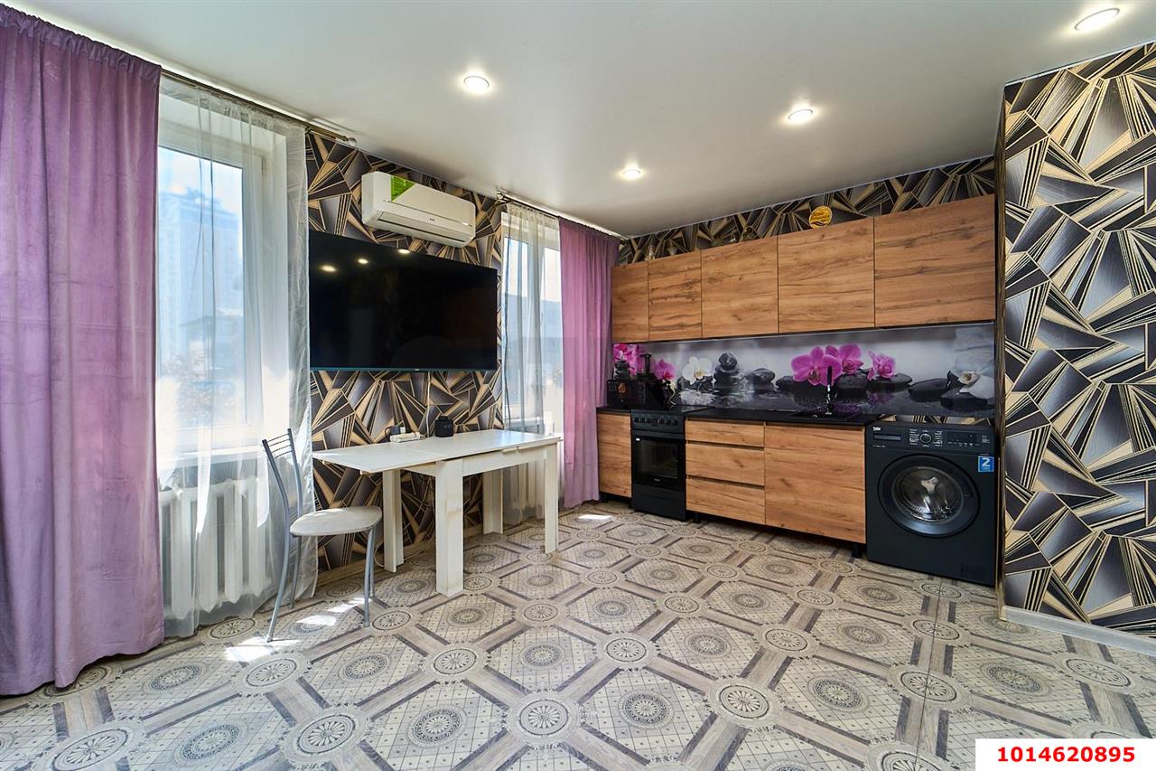 Фото №1: 1-комнатная квартира 28 м² - Краснодар, Западный внутригородской округ, ул. Одесская, 46