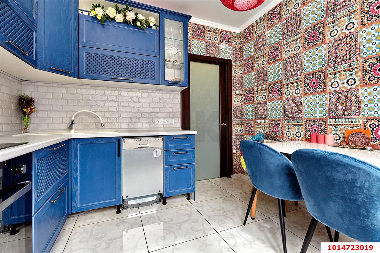 Фото №3: 3-комнатная квартира 120 м² - Краснодар, Прикубанский внутригородской округ, Калинино, мкр. Завод Радиоизмерительных Приборов, ул. Яснополянская, 15