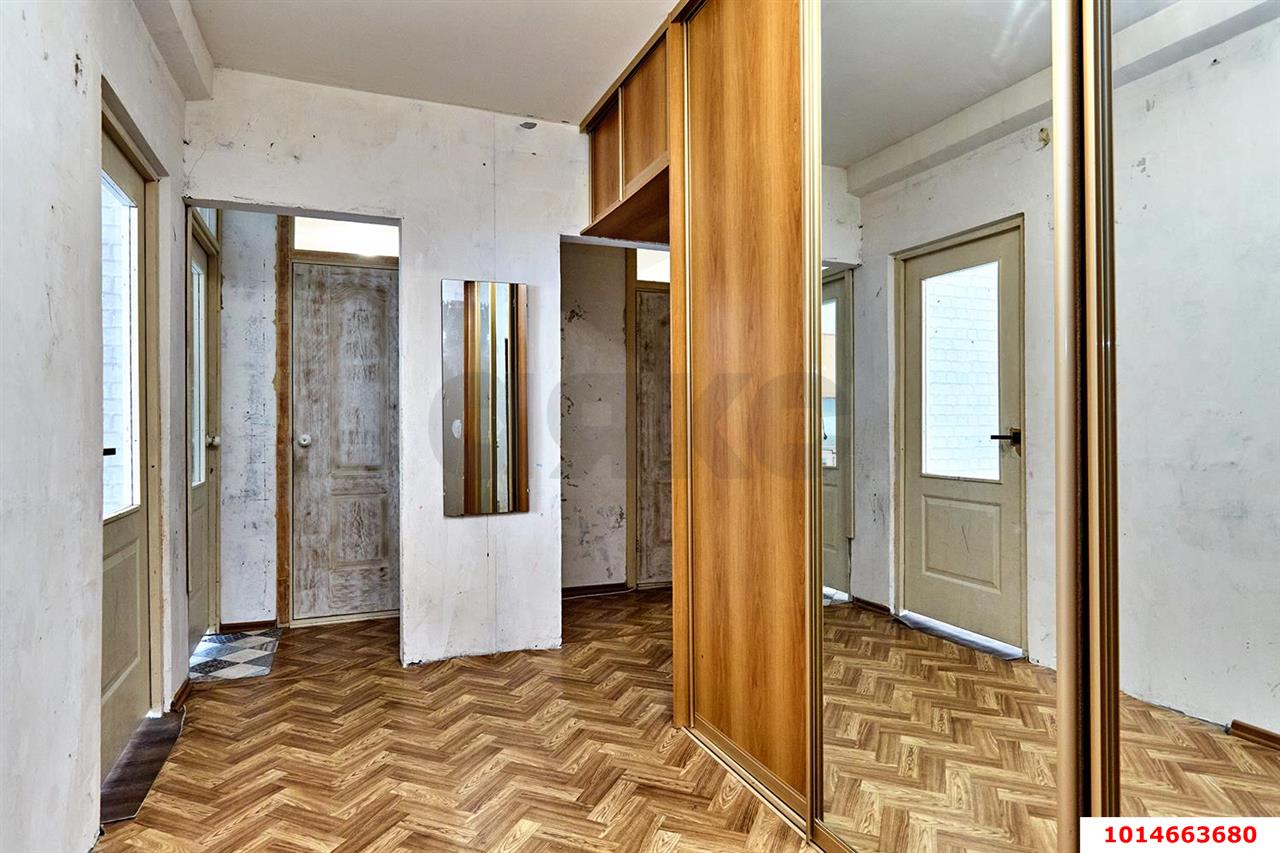 Фото №13: 2-комнатная квартира 70 м² - Краснодар, Краевая Клиническая Больница, ул. Восточно-Кругликовская, 71