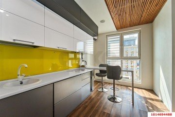 Фото №1: 1-комнатная квартира 40 м² - Краснодар, мкр. Центральный, ул. Красная, 176