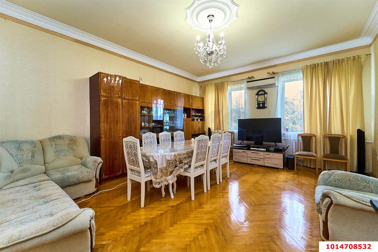 Фото №3: Дом 235 м² + 4.75 сот. - Краснодар, Западный внутригородской округ, мкр. Фестивальный, ул. Герцена, 106