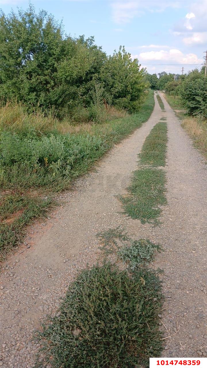 Фото №5: Земельный участок под ИЖС 8.8 сот. - Абинск, ул. Изумрудная, 37