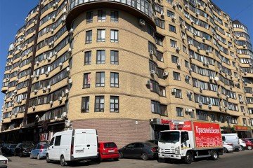 Фото №2: Офисное помещение 101 м² - Краснодар, мкр. Камвольно-суконный Комбинат, ул. Бородинская, 10