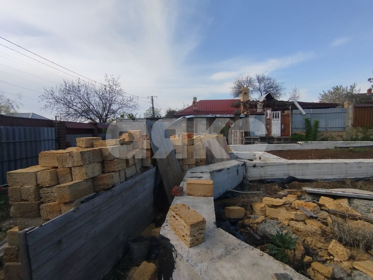 Фото №2: Земельный участок под ИЖС 4.5 сот. - Мариуполь, Центральный, ул. Административная площадь