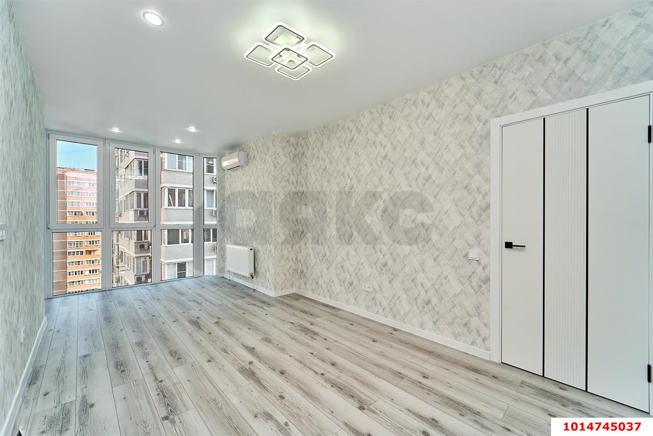 Фото №1: 1-комнатная квартира 52 м² - Краснодар, Западный внутригородской округ, ул. Кожевенная, 42