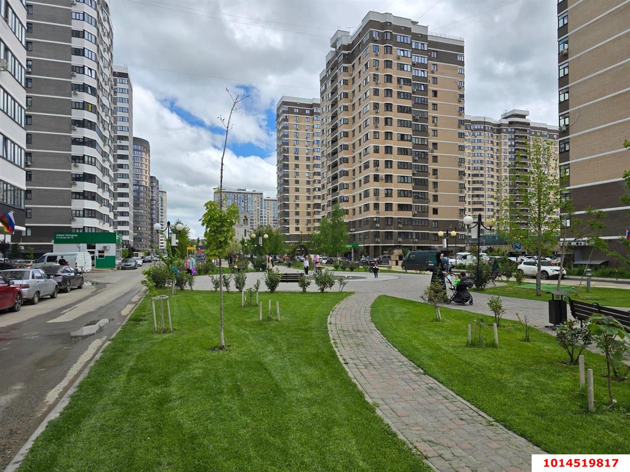 Фото №4: Торговое помещение 40 м² - Краснодар, Россинского, б-р Адмиралтейский, 1