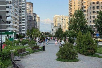 Фото №5: Торговое помещение 40 м² - Краснодар, мкр. Россинского, б-р Адмиралтейский, 1