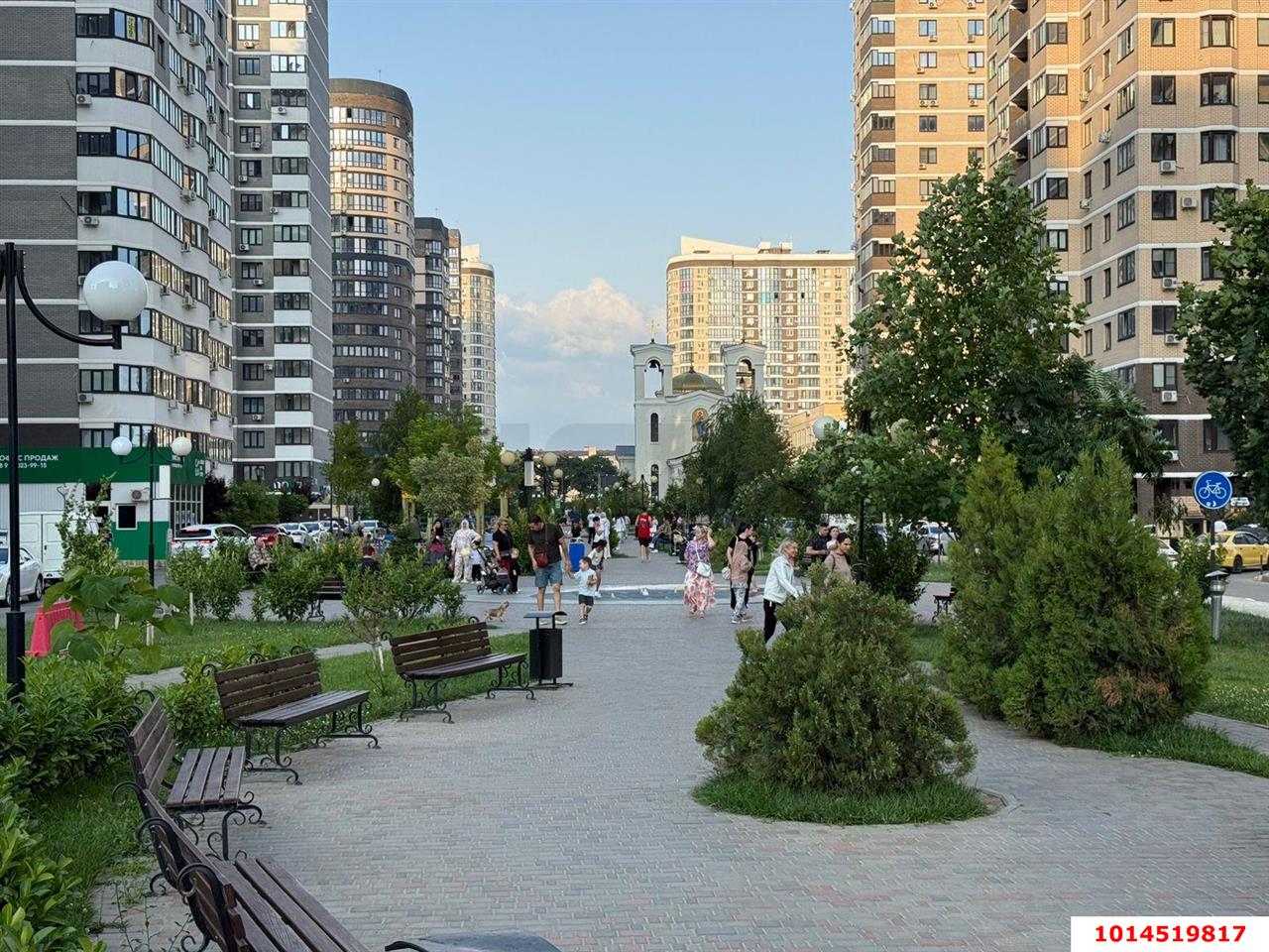 Фото №5: Торговое помещение 40 м² - Краснодар, Россинского, б-р Адмиралтейский, 1