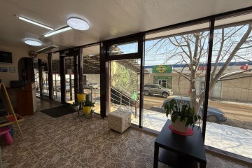 Фото №4: Торговое помещение 62 м² - Краснодар, мкр. Новый, ул. 9-я Тихая, 9