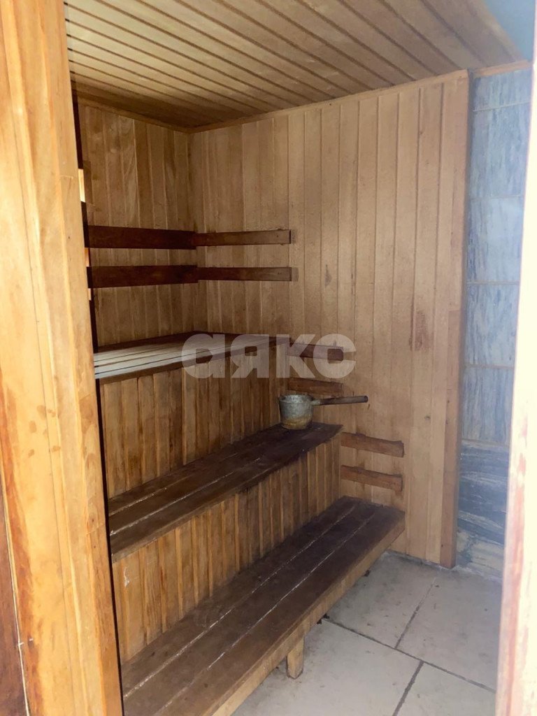 Фото №2: Дом 120 м² + 5.5 сот. - Новокубанск, ул. Лермонтова, 93