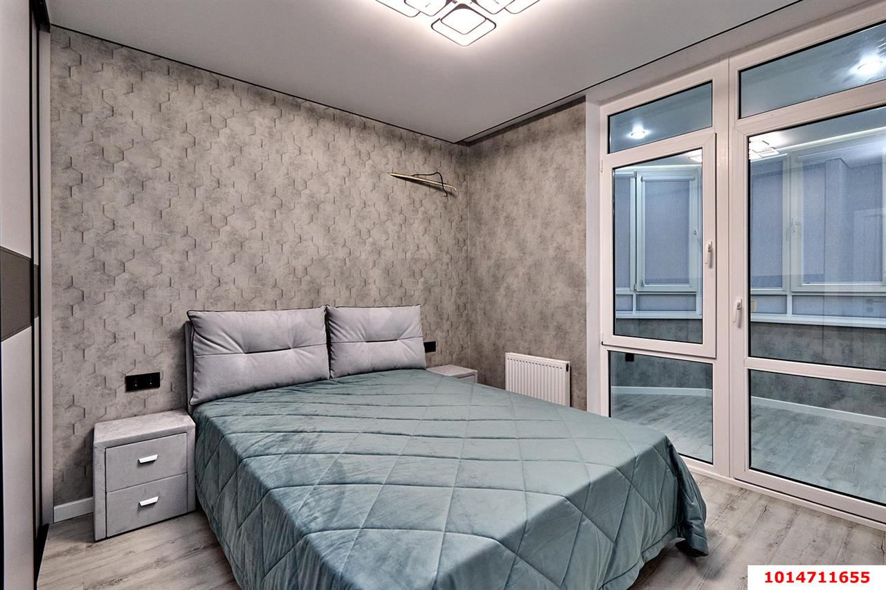 Фото №1: 1-комнатная квартира 50 м² - Краснодар, Россинского, б-р Адмирала Пустошкина