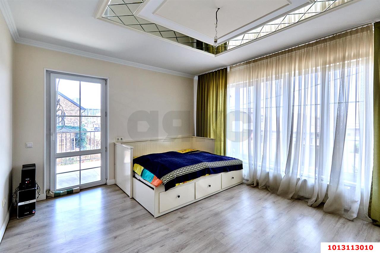 Фото №9: Дом 151 м² + 4 сот. - Краснодар, КП Золотой город, ул. Боголюбовская, 41