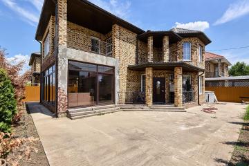 Фото №1: Дом 151 м² - Краснодар, мкр. КП Золотой город, ул. Боголюбовская, 41