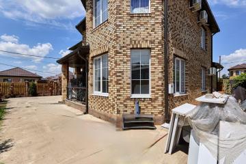 Фото №2: Дом 151 м² - Краснодар, мкр. КП Золотой город, ул. Боголюбовская, 41