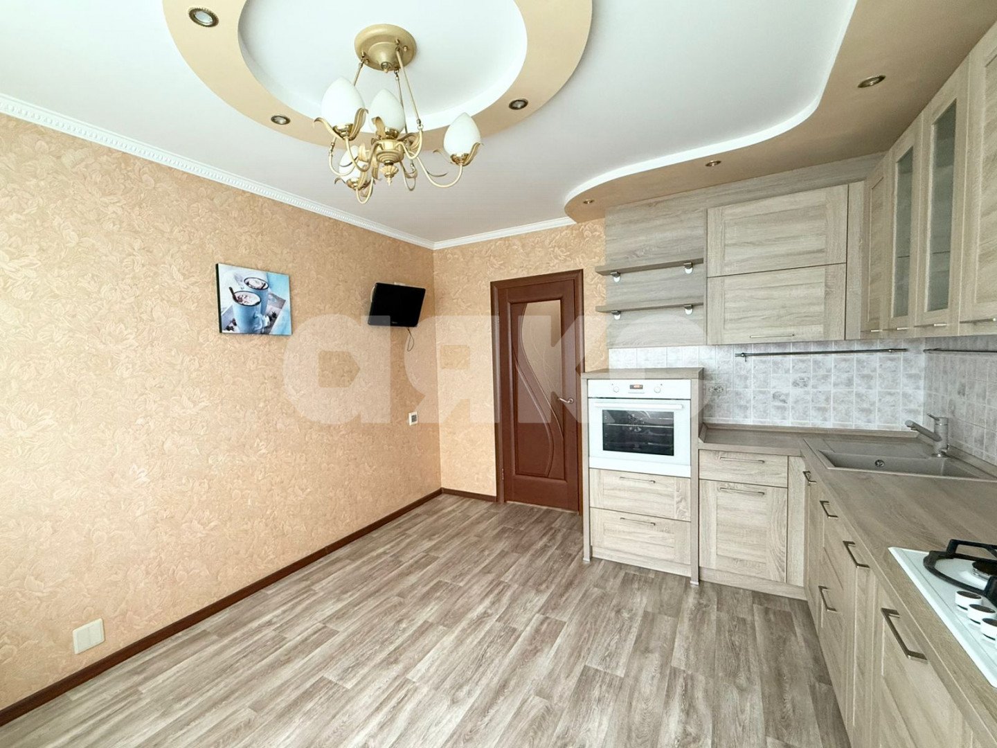 Фото №3: 2-комнатная квартира 66 м² - Нижнекамск, 27-й, пр-кт Мира, 32