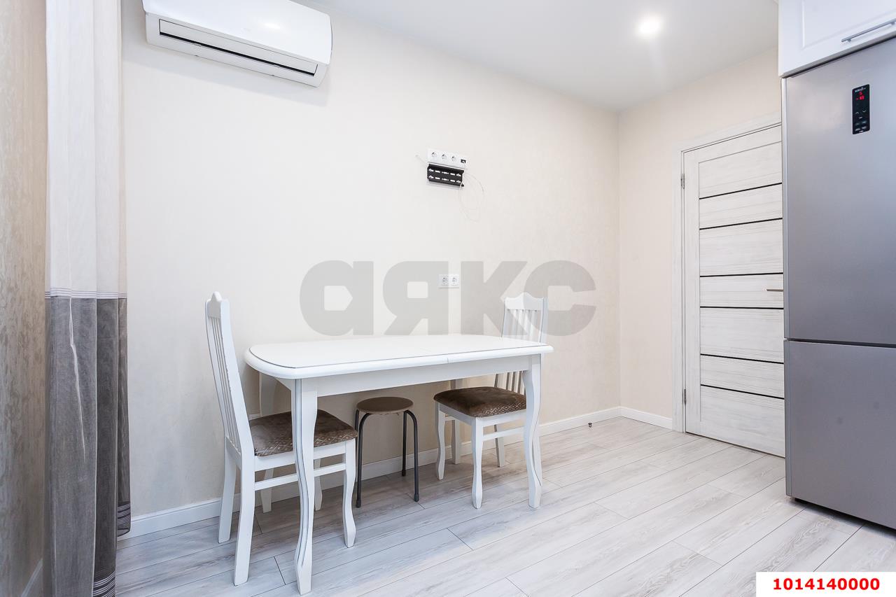 Фото №13: 3-комнатная квартира 65 м² - Краснодар, Прикубанский внутригородской округ, Завод Радиоизмерительных Приборов, мкр. Музыкальный, ул. имени Сергея Есенина, 108/7А