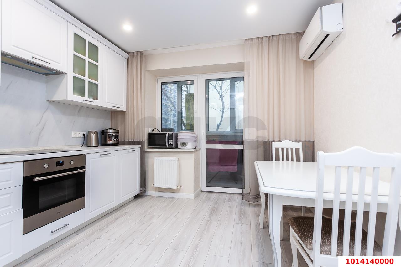 Фото №10: 3-комнатная квартира 65 м² - Краснодар, Прикубанский внутригородской округ, Завод Радиоизмерительных Приборов, мкр. Музыкальный, ул. имени Сергея Есенина, 108/7А