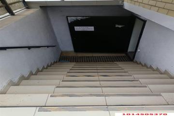 Фото №2: Коммерция 36 м² - Краснодар, мкр. имени Петра Метальникова, ул. Петра Метальникова, 13