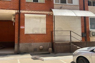 Фото №2: Торговое помещение 54 м² - Краснодар, мкр. Музыкальный, ул. имени И.И. Дунаевского, 25/1