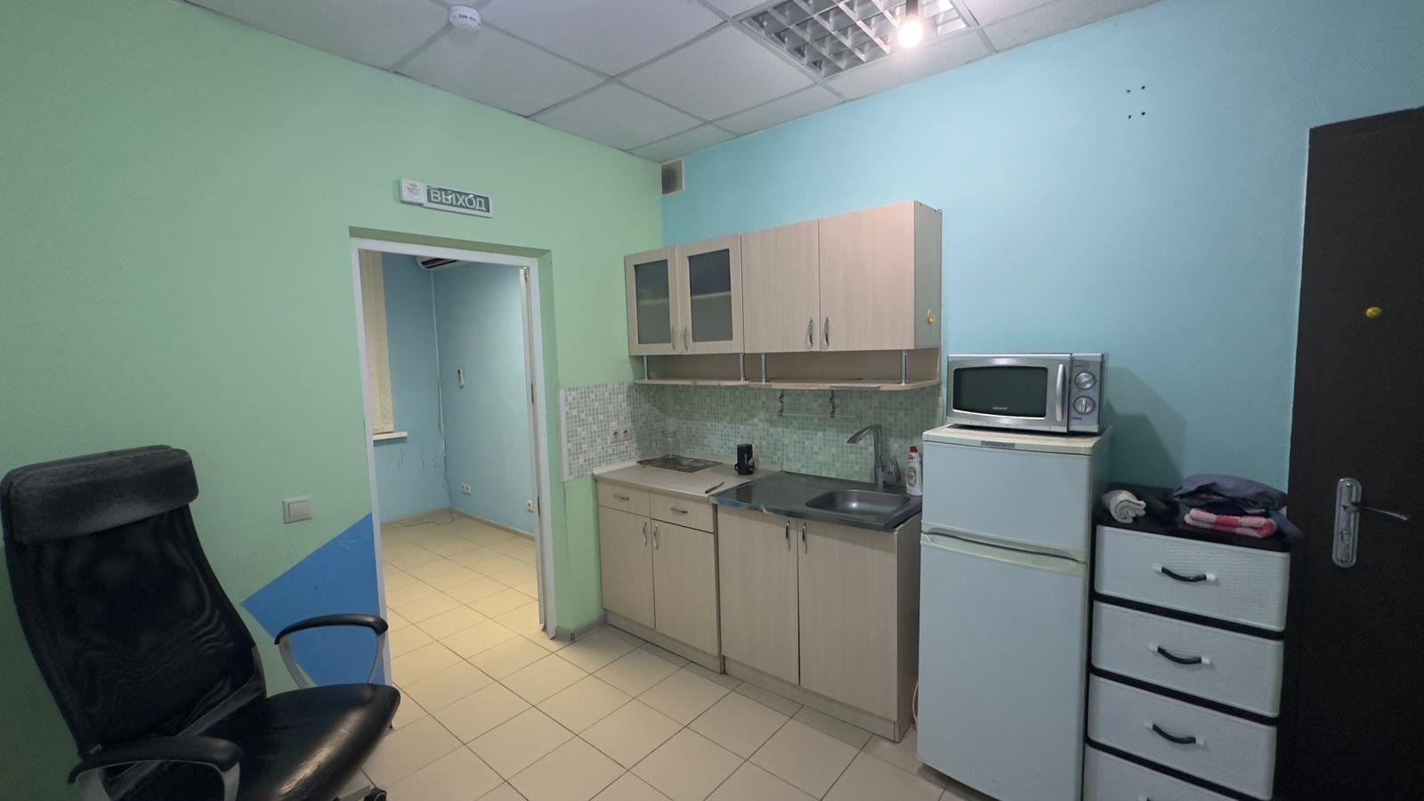 Фото №10: Коммерция 53 м² - Краснодар, Прикубанский внутригородской округ, ЖК Любимый Дом, мкр. Музыкальный, ул. имени И.И. Дунаевского, 25/1