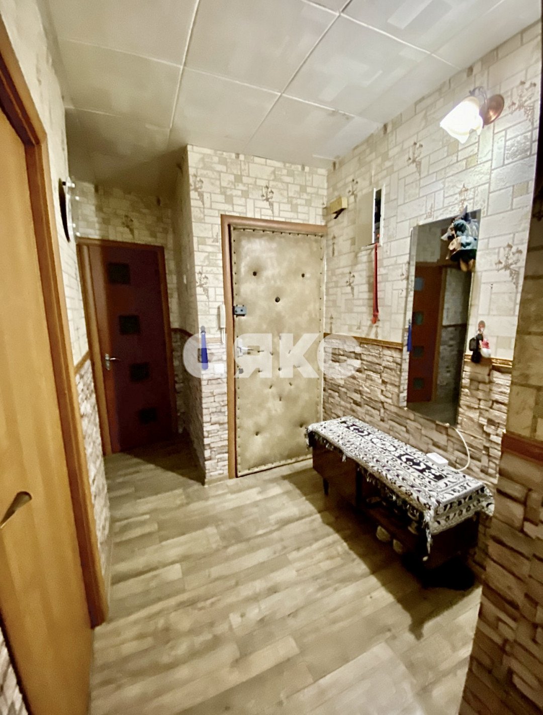 Фото №8: 3-комнатная квартира 51 м² - Симферополь, 1229-й квартал, ул. Кечкеметская, 79