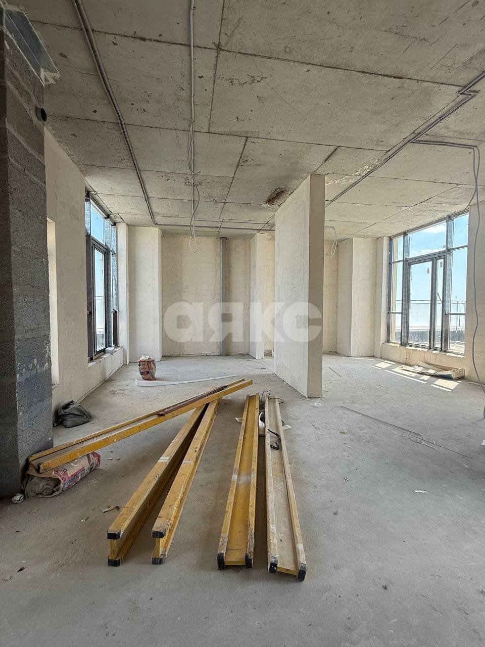 Фото №18: Коммерция 670 м² - Мариуполь, Центральный, пр-кт Ленина, 77А