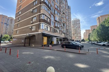 Фото №4: Торговое помещение 91 м² - Краснодар, мкр. Солнечный, ул. Казбекская, 16