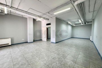 Фото №5: Офисное помещение 105 м² - Краснодар, мкр. Завод Измерительных Приборов, ул. Зиповская, 8