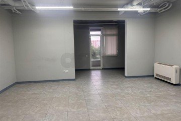 Фото №3: Офисное помещение 105 м² - Краснодар, мкр. Завод Измерительных Приборов, ул. Зиповская, 8