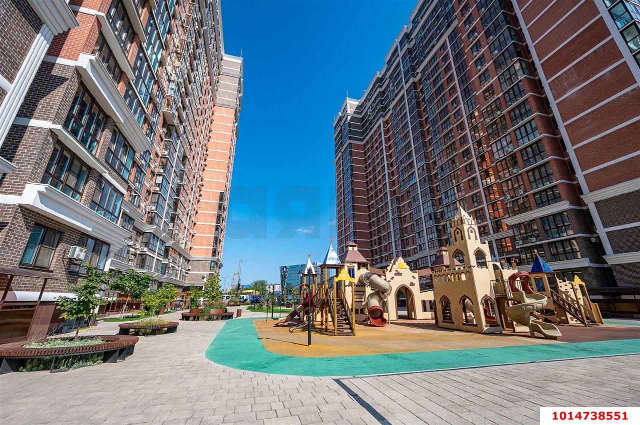 Фото №2: 1-комнатная квартира 50 м² - Краснодар, ЖК Рекорд, ул. Новороссийская, 90/2к2