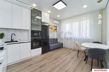 Фото №1: 1-комнатная квартира 44 м² - Краснодар, мкр. ЖК Бауинвест, ул. имени 40-летия Победы, 184к1