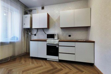 Фото №2: 1-комнатная квартира 39 м² - Берёзовый, мкр. Витаминкомбинат, ул. Целиноградская, 4/2Б