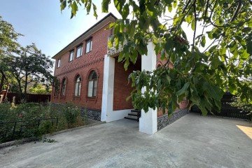 Фото №1: Дом 297 м² - Новая Адыгея, ул. Шовгенова, 10