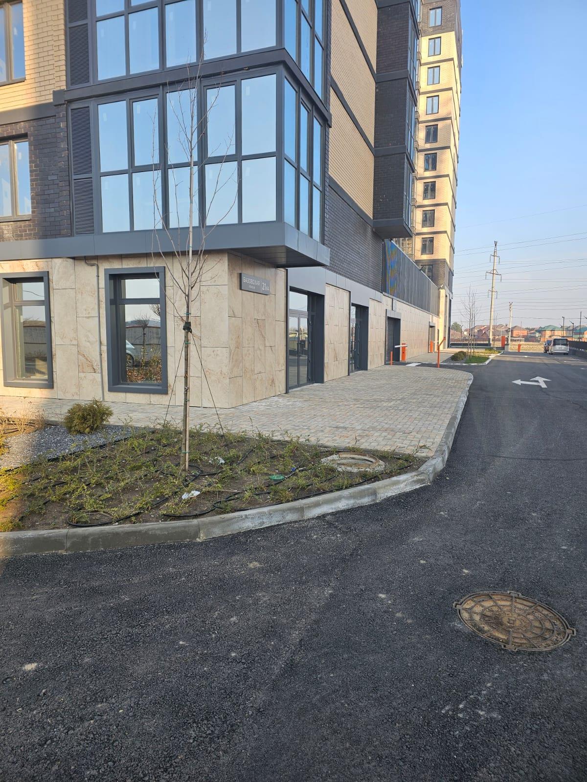 Фото №4: Коммерция 73 м² - Яблоновский, мкр. жилой комплекс Вектор, ул. Базовская, 21