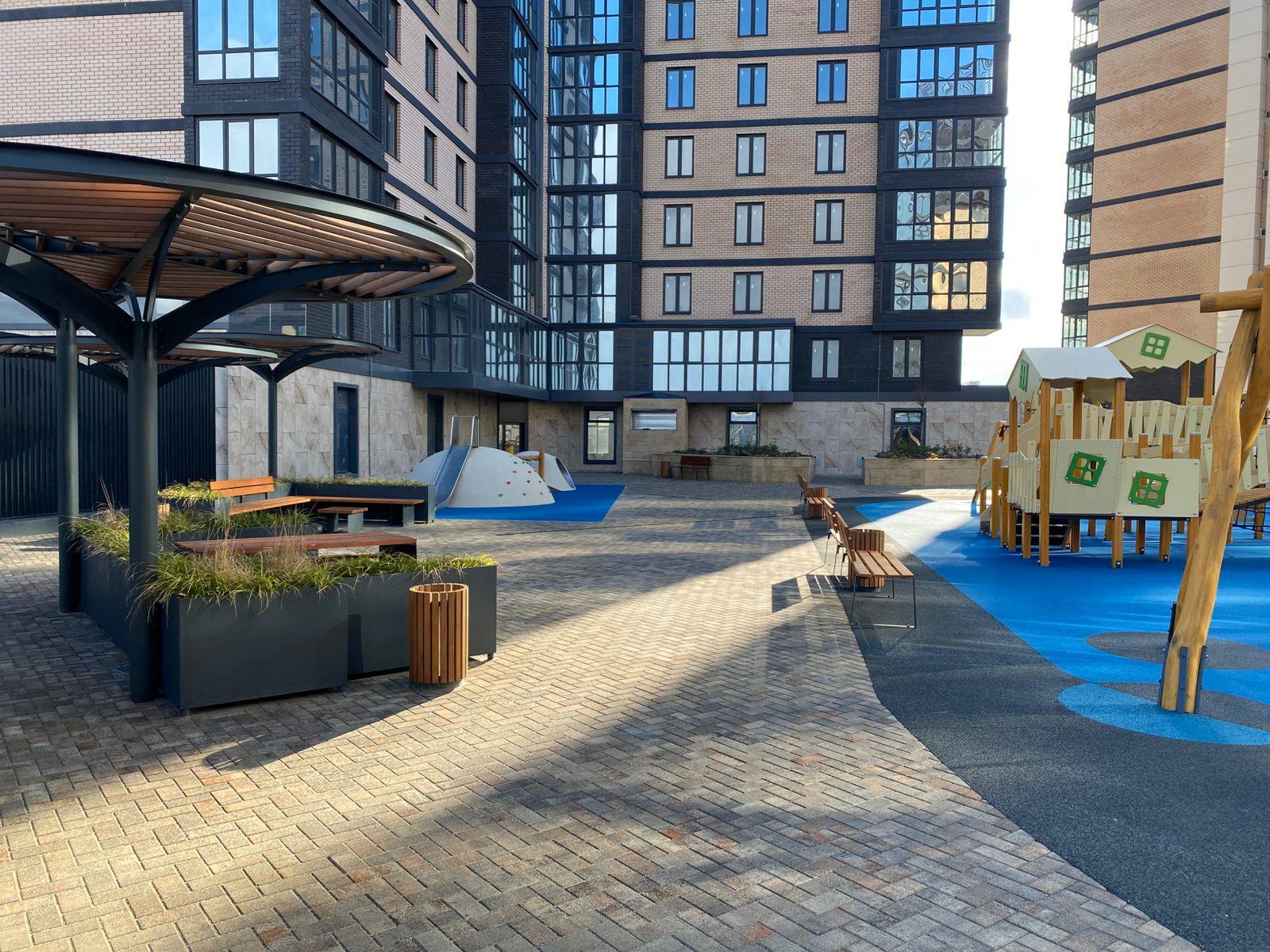 Фото №1: Коммерция 73 м² - Яблоновский, мкр. жилой комплекс Вектор, ул. Базовская, 21