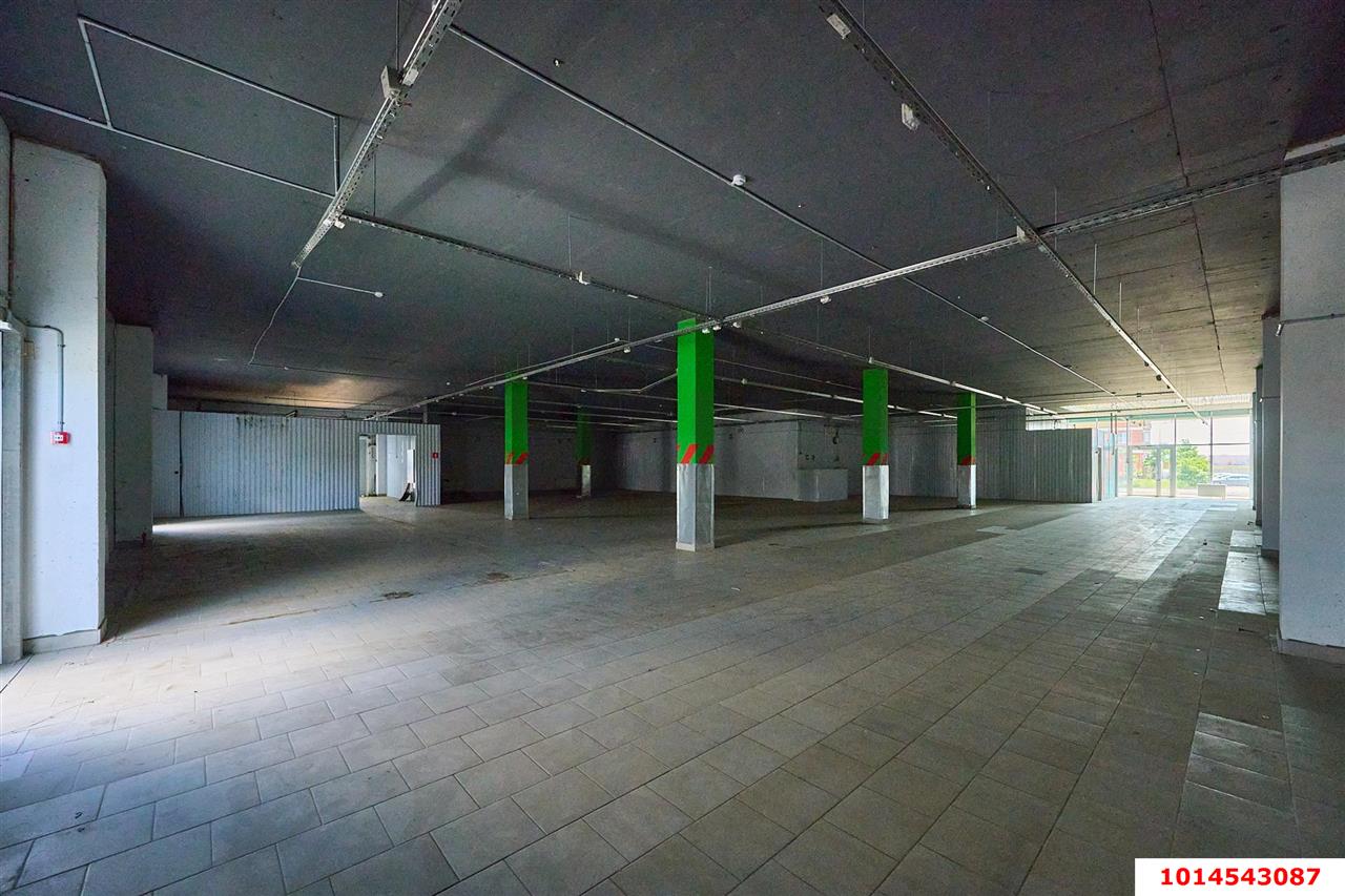 Фото №3: Коммерция 600 м² - Новая Адыгея, ул. Бжегокайская, 48