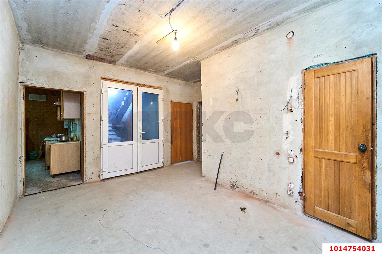 Фото №5: Дом 372 м² + 7.72 сот. - Елизаветинская, Прикубанский внутригородской округ, пр-д Набережный, 3