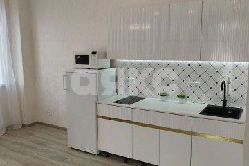 Фото №1: 2-комнатная квартира 63 м² - Ростов-на-Дону, мкр. Западный, пер. Зеркальный, 7