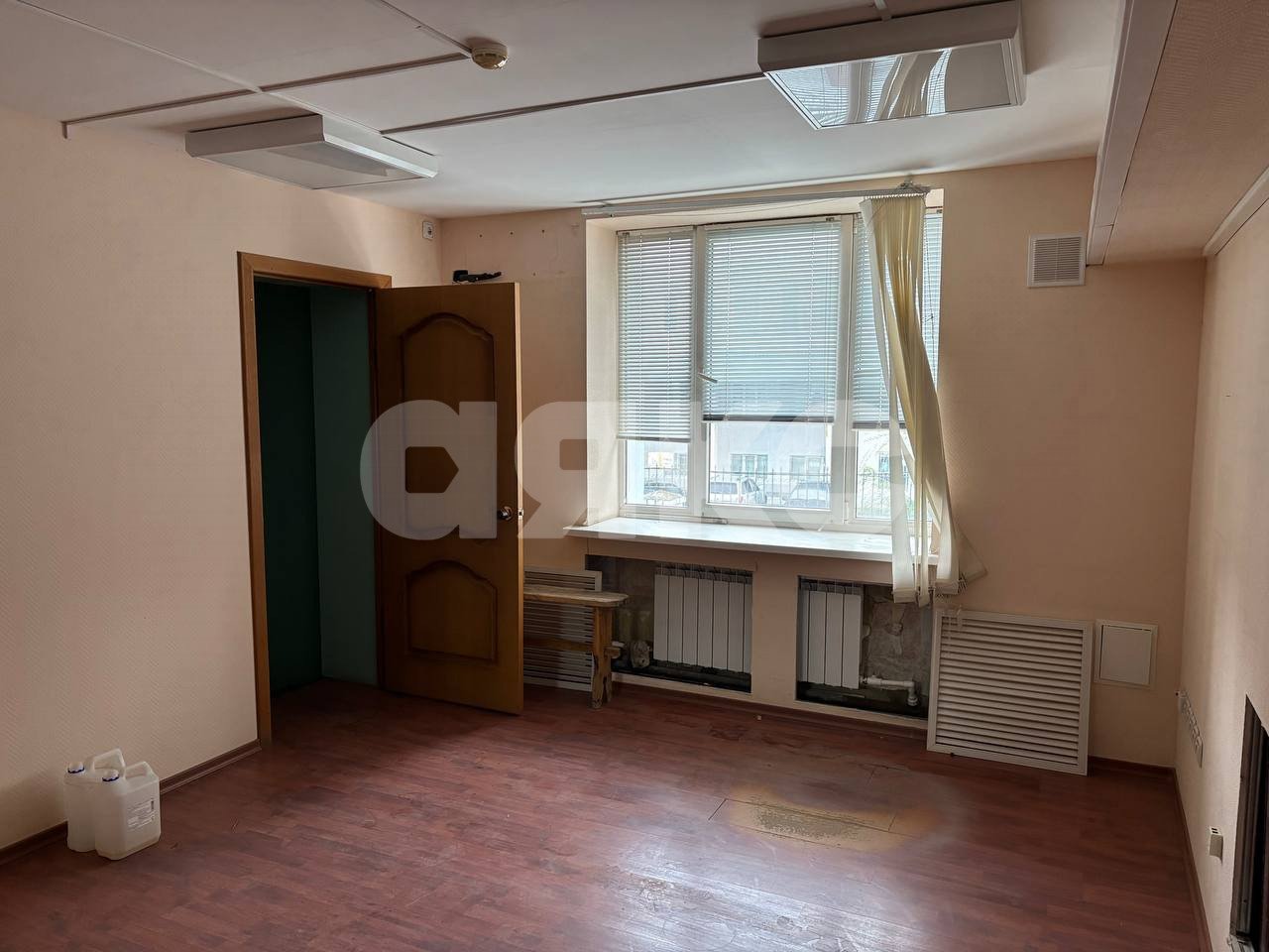 Фото №29: Коммерция 774 м² - Волгоград, жилой комплекс Цех, ул. Глазкова, 14