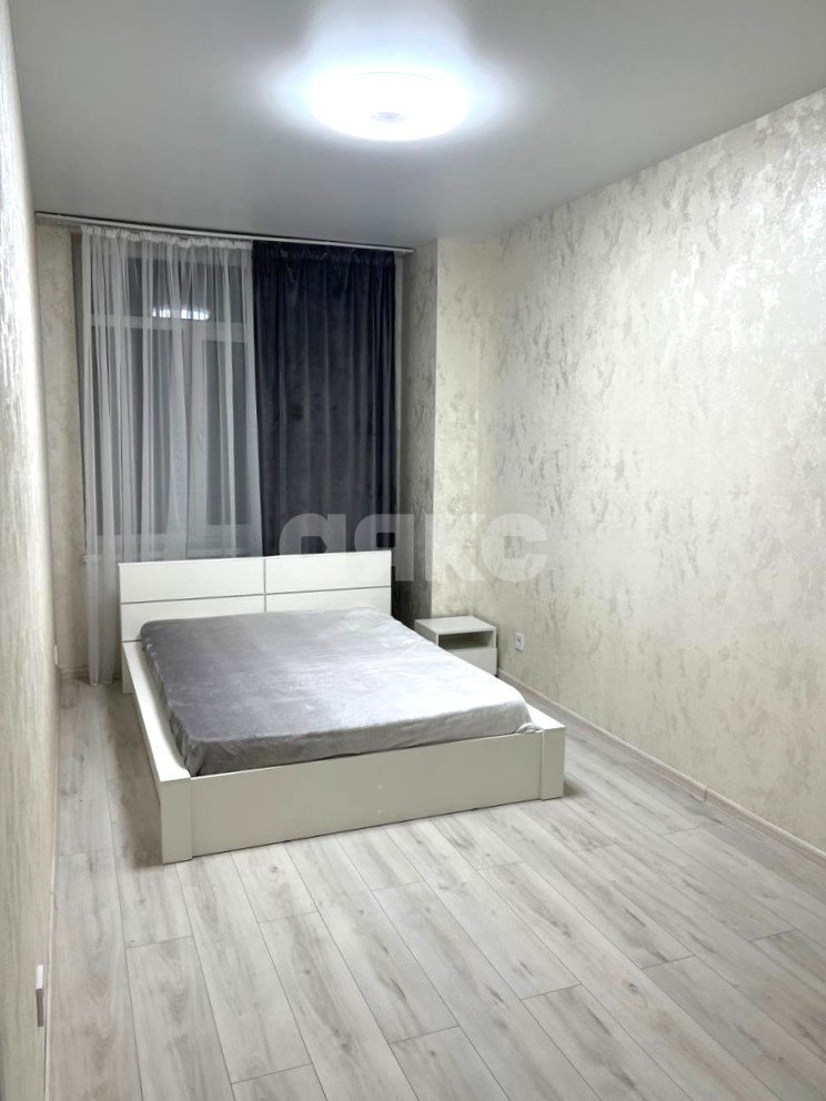 Фото №3: 3-комнатная квартира 90 м² - Волгоград, жилой комплекс Янтарный Город, ул. Маршала Воронова, 14