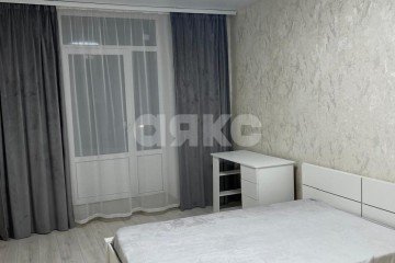 Фото №2: 3-комнатная квартира 90 м² - Волгоград, мкр. жилой комплекс Янтарный Город, ул. Маршала Воронова, 14