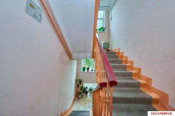 Фото №3: 3-комнатная квартира 54 м² - Краснодар, мкр. Черёмушки, ул. Бургасская, 37
