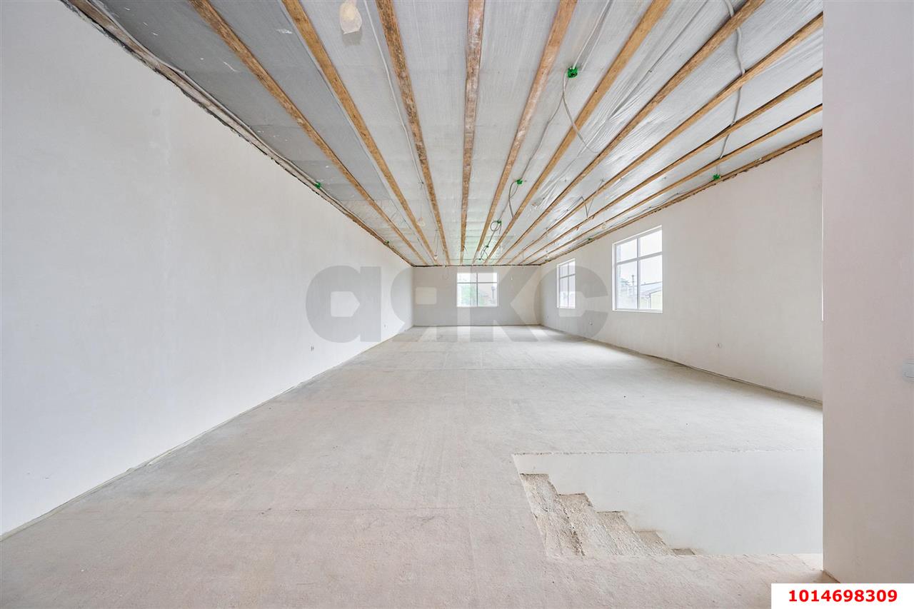 Фото №10: Дом 267 м² + 5.67 сот. - Солнечное, Прикубанский внутригородской округ, ул. Пионовая, 182